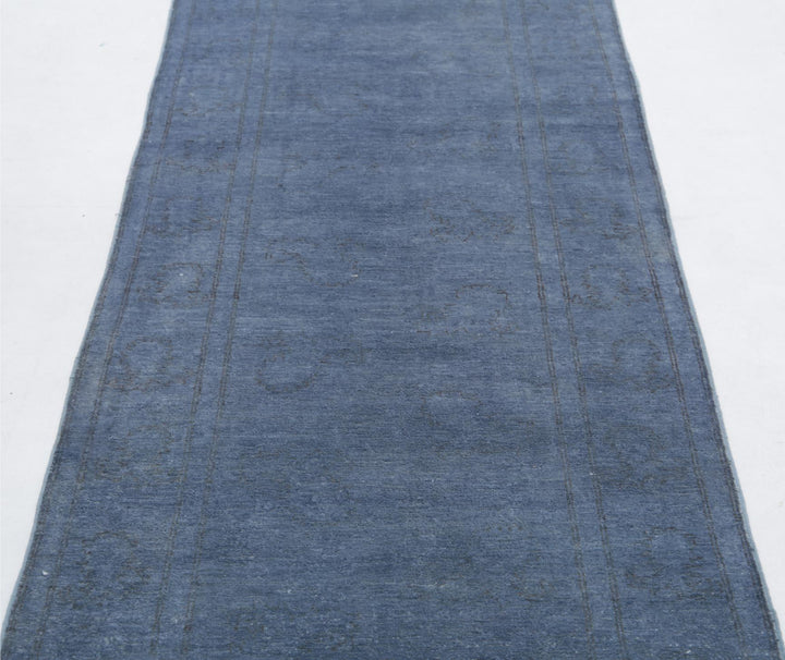 Overdye 2’ 9″ x 10’ 2″ - No. AV78159 - ALRUG Rug Store