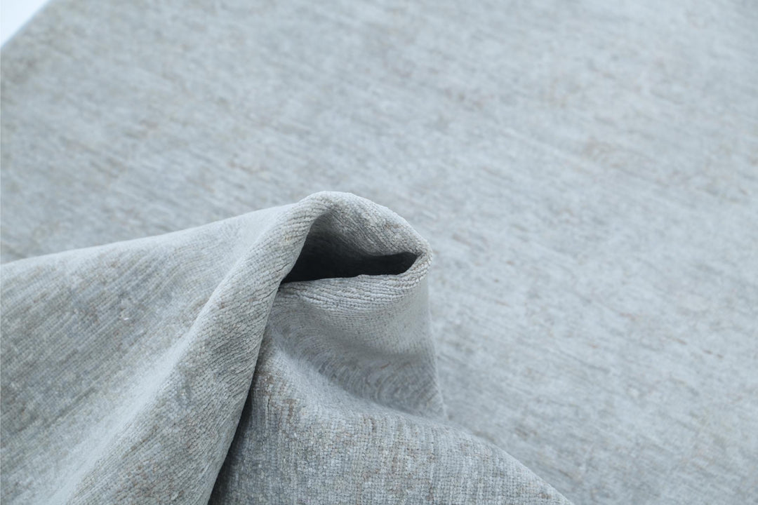 Overdye 3’ 1″ x 9’ 6″ - No. AV43876 - ALRUG Rug Store