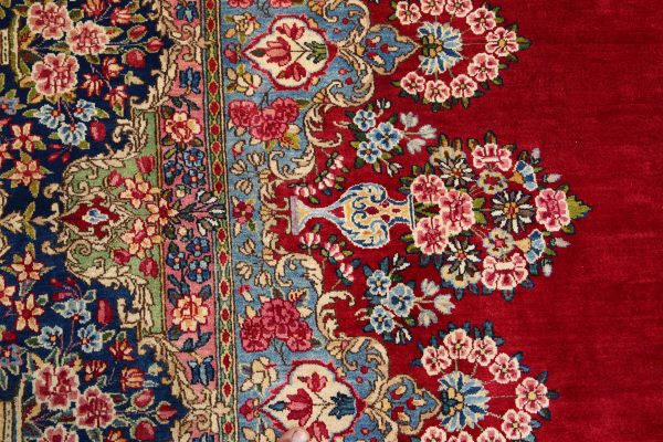 Kerman 9’ 11” x 13’ 9″ - No. AV71010