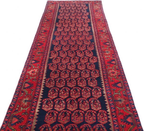 Hamadan 3’ 7″ x 17’ 4″ - No. AV14565