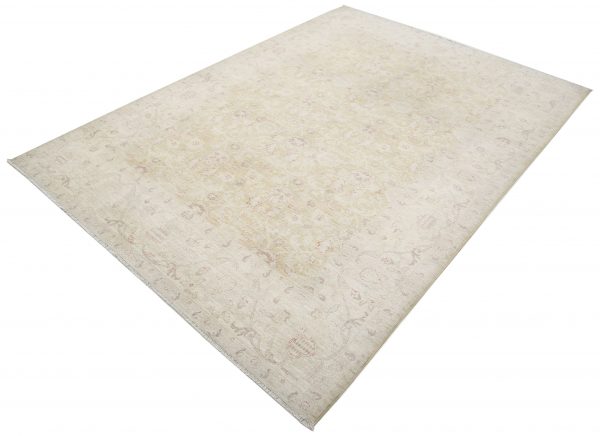 Gold Pakistani Tabriz Rug 6'2" x 8'6" Hand-Knotted view