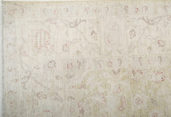 Gold Pakistani Tabriz Rug 6'2" x 8'6" Hand-Knotted view 16