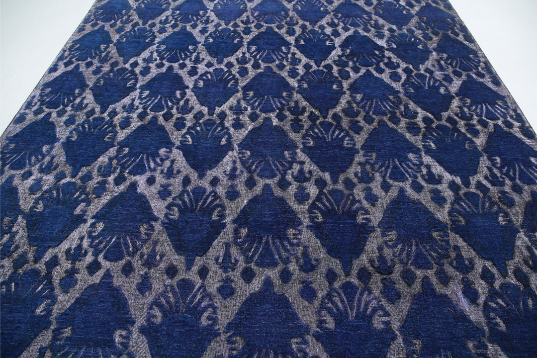 Onyx 8’ 11” x 11’ 5″ - No. AV96198 - ALRUG Rug Store