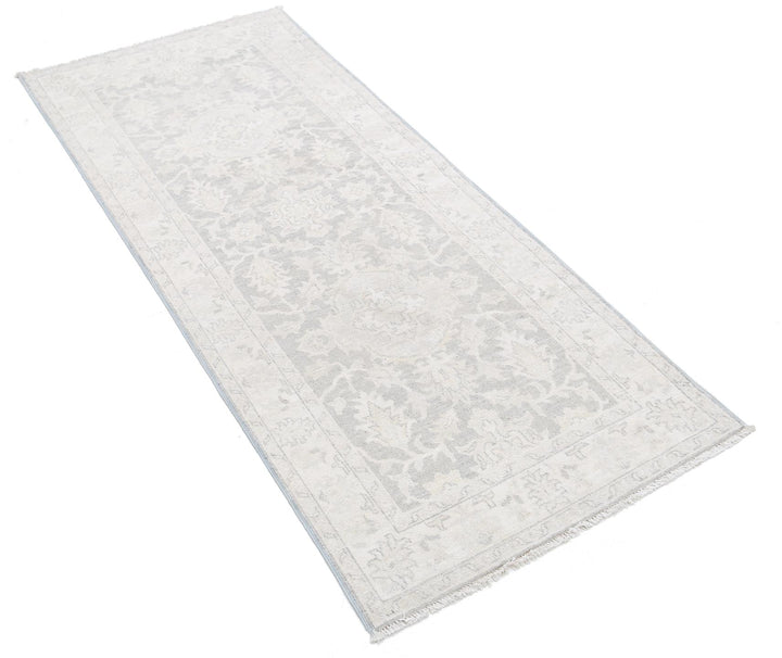 Serenity 2’ 6″ x 5’ 11” - No. AV42851 - ALRUG Rug Store