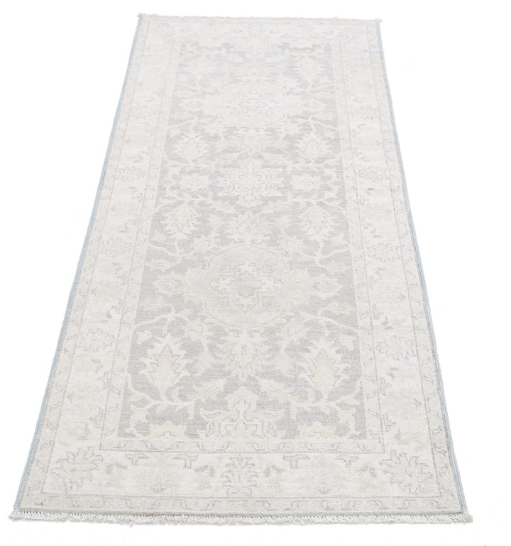 Serenity 2’ 6″ x 5’ 11” - No. AV42851 - ALRUG Rug Store