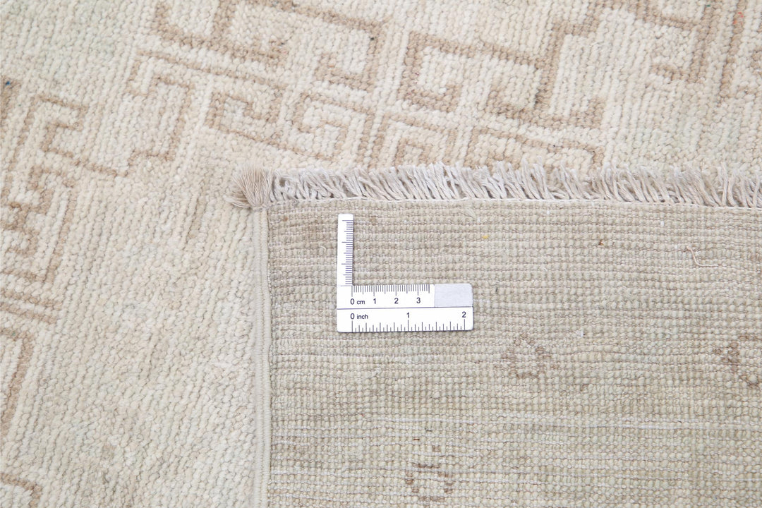 Khotan 17’ 0″ x 23’ 11” - No. AV38992 - ALRUG Rug Store