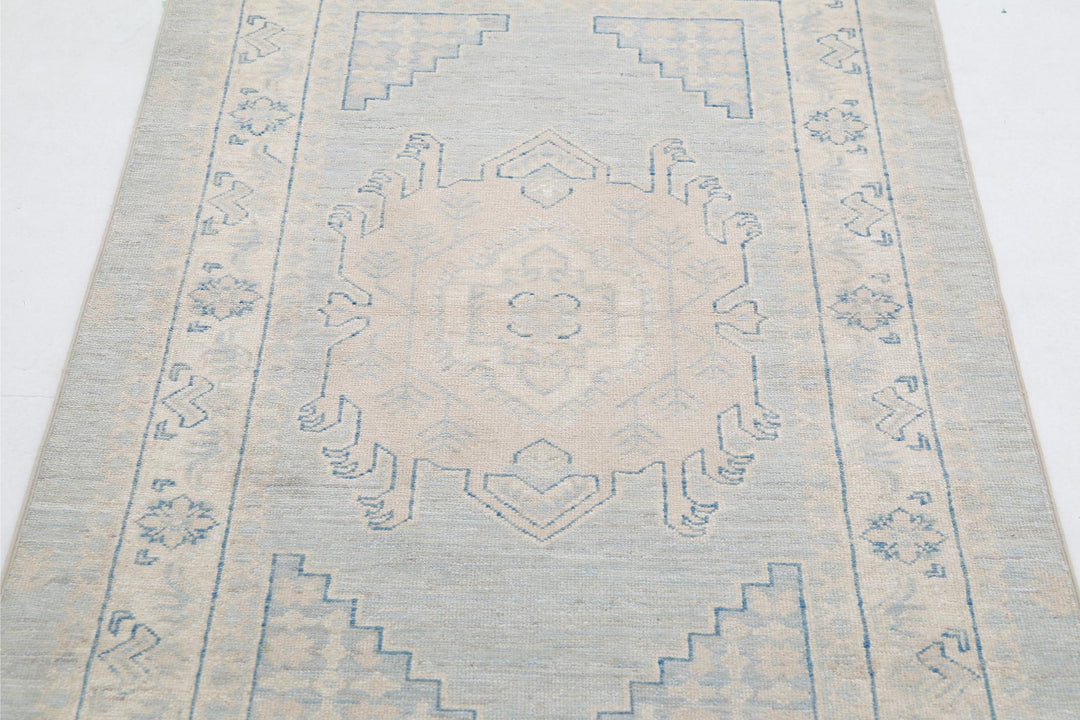 Serenity 3’ 0″ x 4’ 8″ - No. AV18469 - ALRUG Rug Store