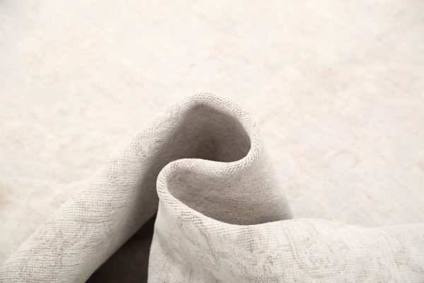 Serenity 6’ 1″ x 7’ 11” - No. AV18508