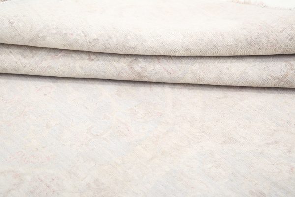 Serenity 6’ 1″ x 7’ 11” - No. AV18508