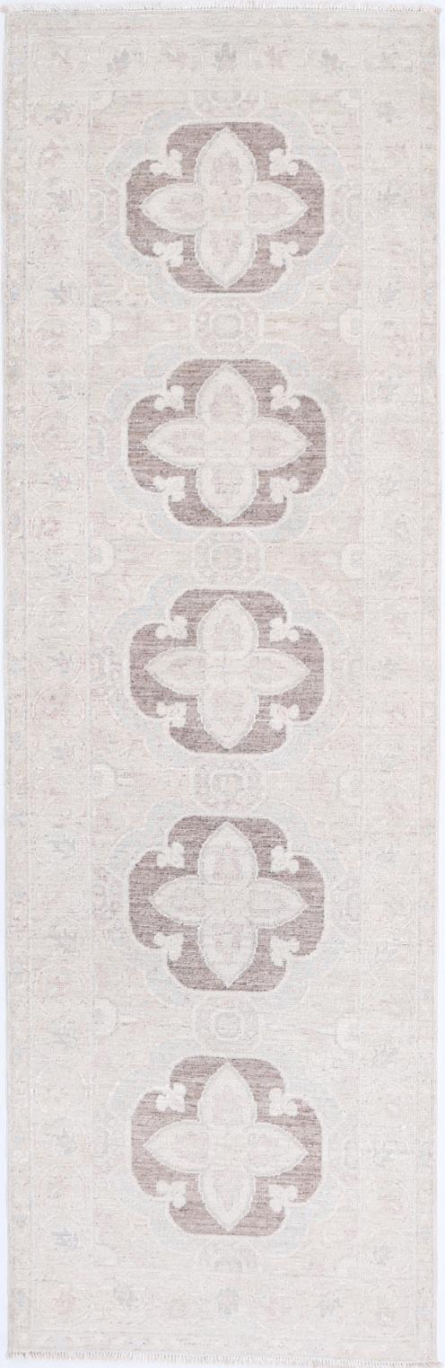 Serenity 2’ 6″ x 8’ 3″ - No. AV79043 - ALRUG Rug Store