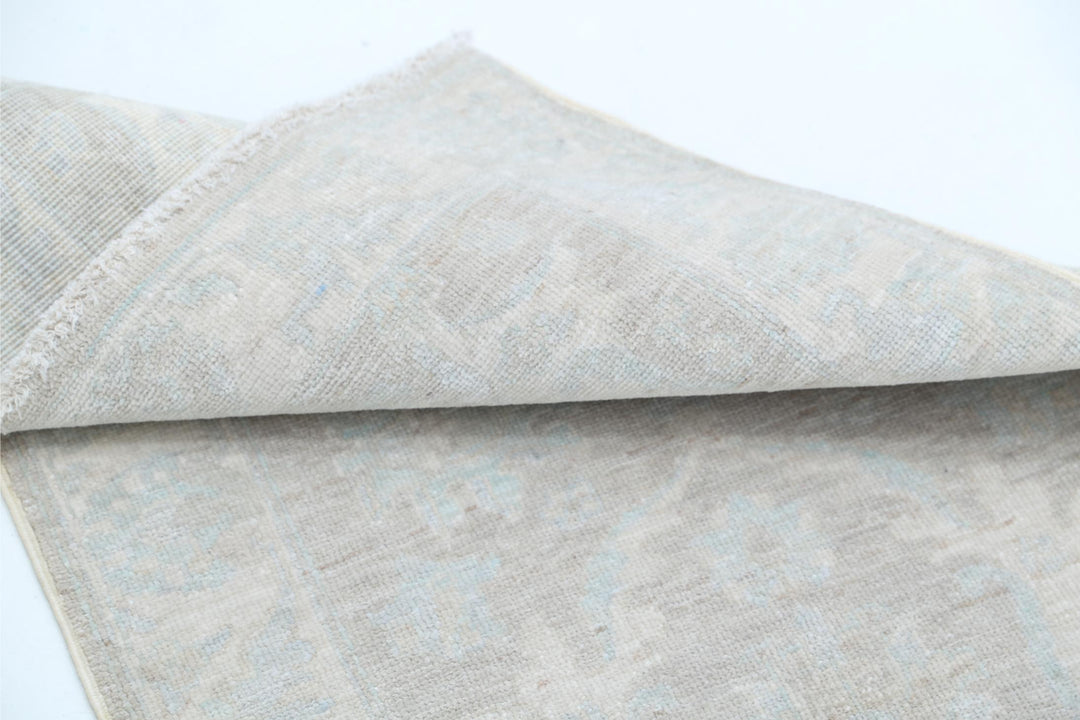 Serenity 2’ 0″ x 2’ 10” - No. AV85599 - ALRUG Rug Store