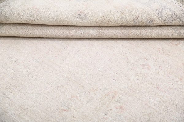 Serenity 7’ 7″ x 7’ 9″ - No. AV47103