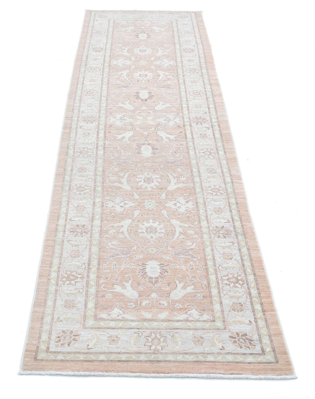 Serenity 2’ 4″ x 9’ 8″ - No. AV16026 - ALRUG Rug Store