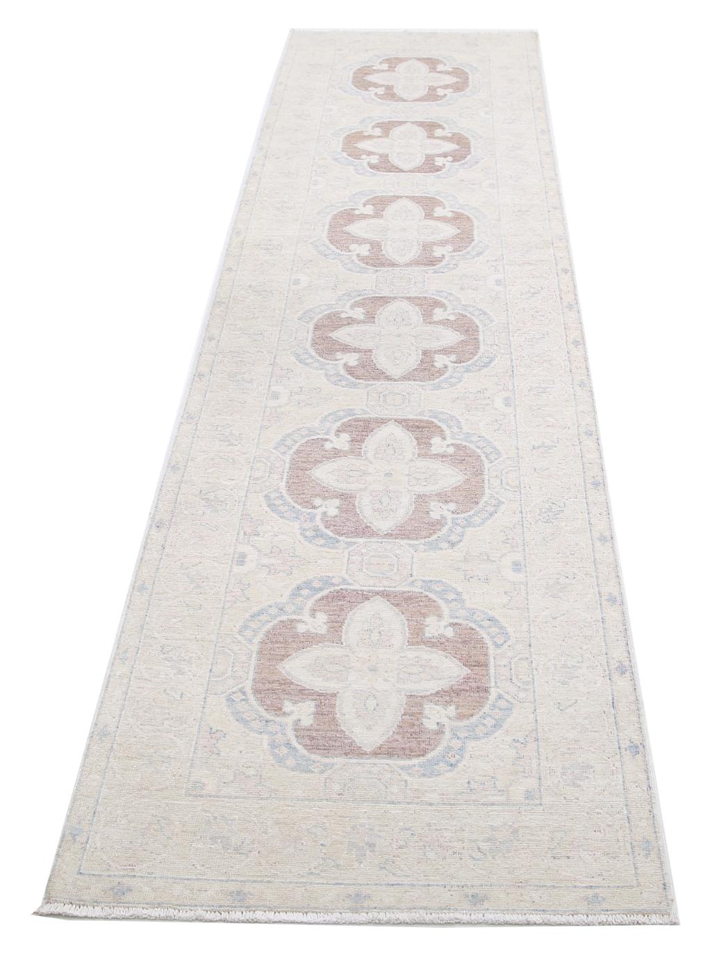 Serenity 2’ 6″ x 10’ 0″ - No. AV42258 - ALRUG Rug Store