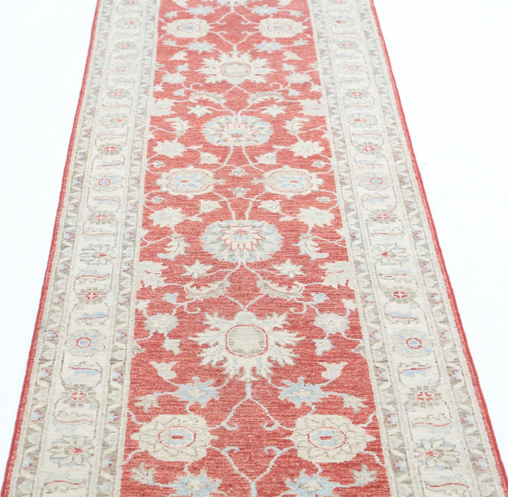 Ziegler 2’ 6″ x 7’ 11” - No. AV83371 - ALRUG Rug Store