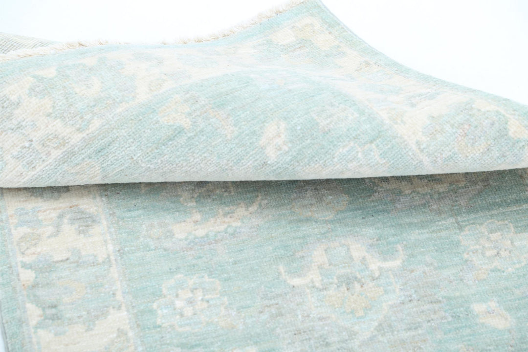 Serenity 2’ 0″ x 2’ 11” - No. AV99027 - ALRUG Rug Store