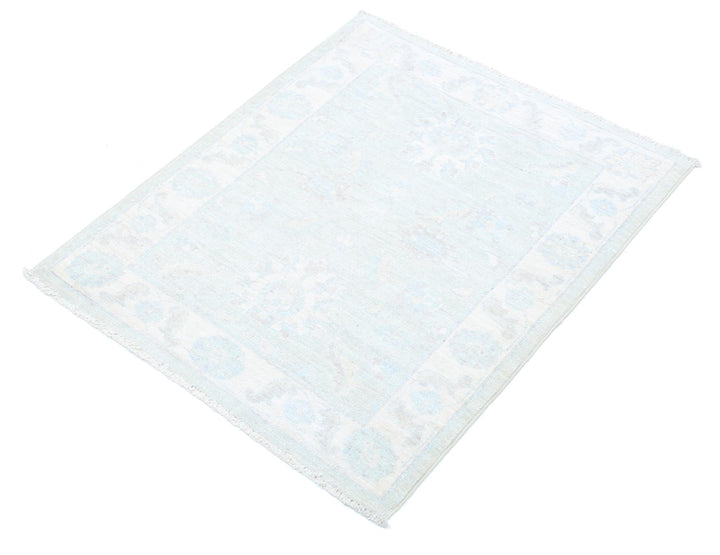 Serenity 2’ 4″ x 2’ 9″ - No. AV54578 - ALRUG Rug Store