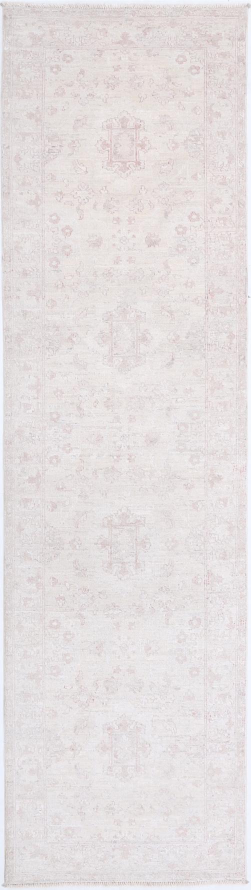 Serenity 2’ 5″ x 9’ 8″ - No. AV80687 - ALRUG Rug Store