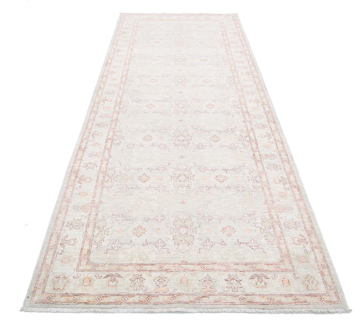 Serenity 3’ 10” x 10’ 8″ - No. AV89408 - ALRUG Rug Store
