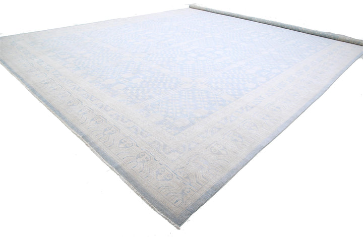 Khotan 17’ 5″ x 25’ 3″ - No. AV28987 - ALRUG Rug Store