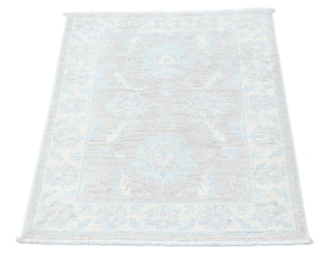 Serenity 2’ 2″ x 3’ 1″ - No. AV63090 - ALRUG Rug Store