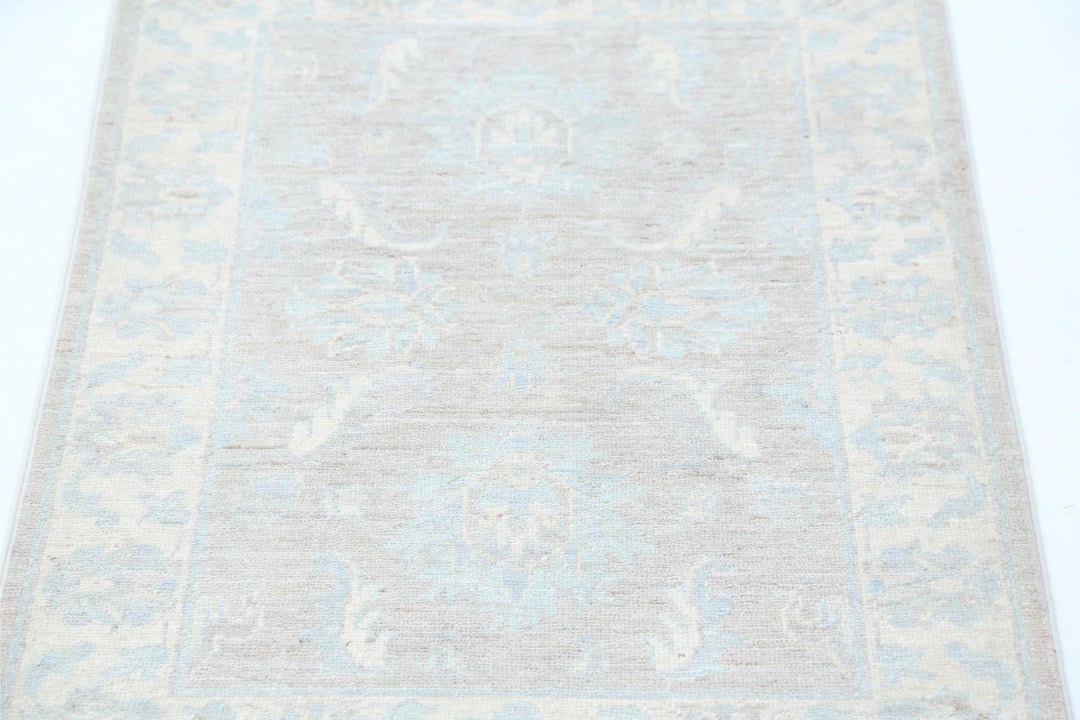 Serenity 2’ 2″ x 3’ 1″ - No. AV63090 - ALRUG Rug Store