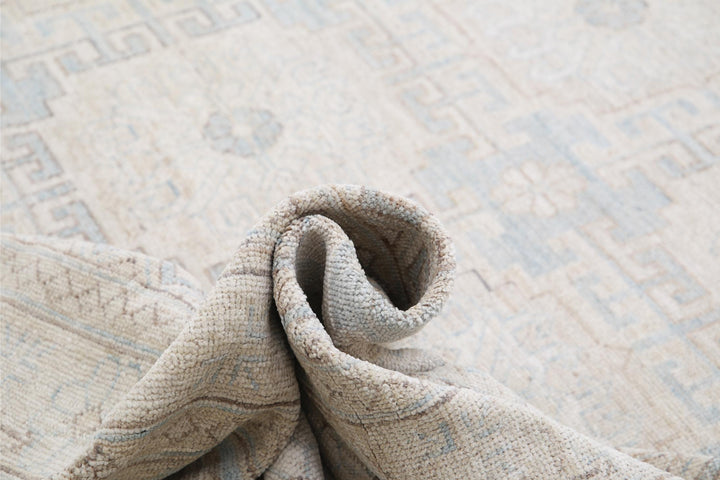 Khotan 16’ 1″ x 24’ 1″ - No. AV35726 - ALRUG Rug Store