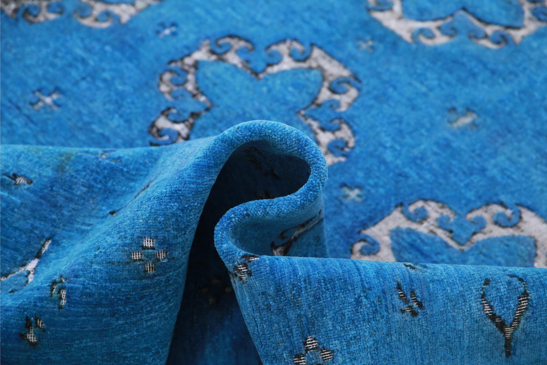 Onyx 6’ 5″ x 8’ 1″ - No. AV58897 - ALRUG Rug Store