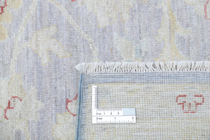 Serenity 2’ 9″ x 10’ 9″ - No. AV82560 - ALRUG Rug Store