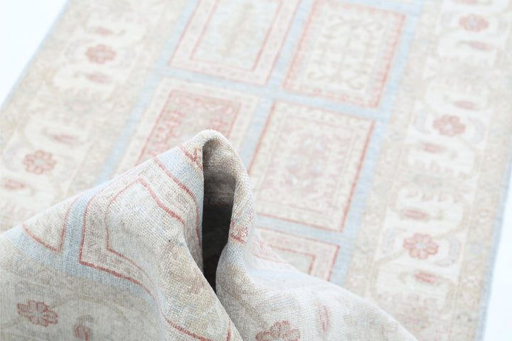 Serenity 2’ 7″ x 9’ 7″ - No. AV99936 - ALRUG Rug Store