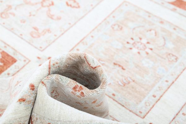 Ziegler 5’ 6″ x 7’ 2″ - No. AV37071