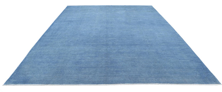 Overdye 9’ 11” x 13’ 6″ - No. AV57516 - ALRUG Rug Store