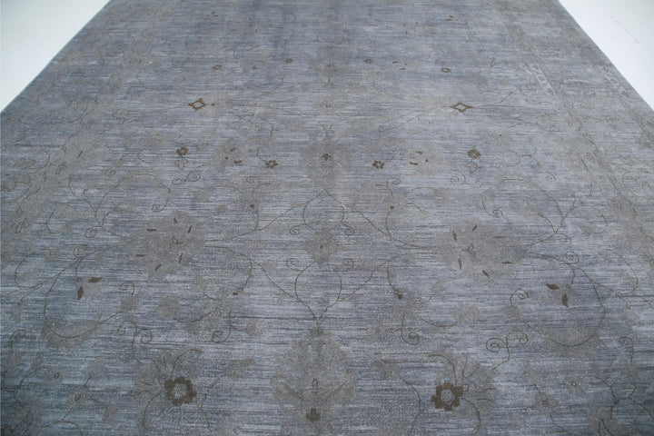 Overdye 11’ 9″ x 17’ 9″ - No. AV95965 - ALRUG Rug Store