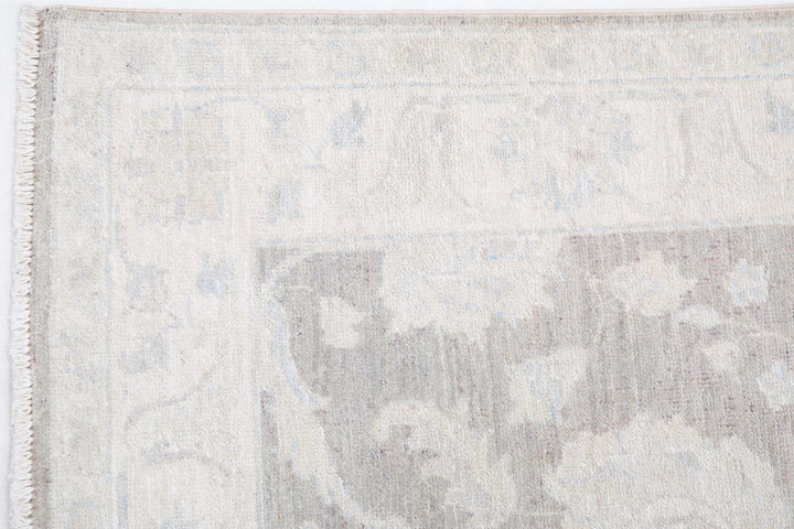 Serenity 2’ 8″ x 8’ 0″ - No. AV30419 - ALRUG Rug Store