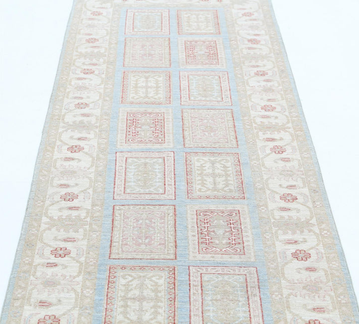 Serenity 2’ 9″ x 7’ 9″ - No. AV29114 - ALRUG Rug Store