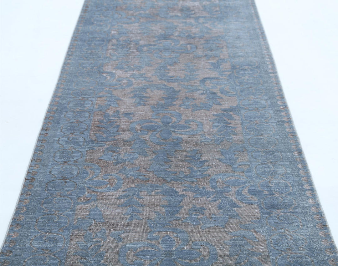 Onyx 3’ 5″ x 15’ 11” - No. AV51115 - ALRUG Rug Store