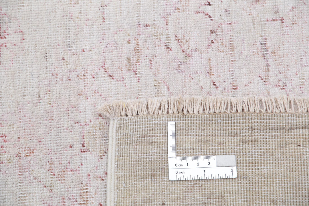 Serenity 9’ 1″ x 11’ 2″ - No. AV69602 - ALRUG Rug Store