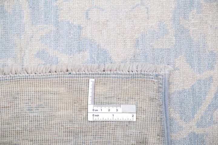 Serenity 6’ 0″ x 8’ 7″ - No. AV50982 - ALRUG Rug Store