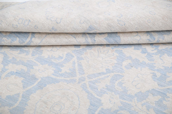 Serenity 6’ 0″ x 8’ 7″ - No. AV50982 - ALRUG Rug Store