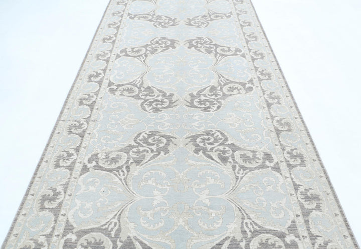 Serenity 4’ 11” x 13’ 2″ - No. AV46229 - ALRUG Rug Store