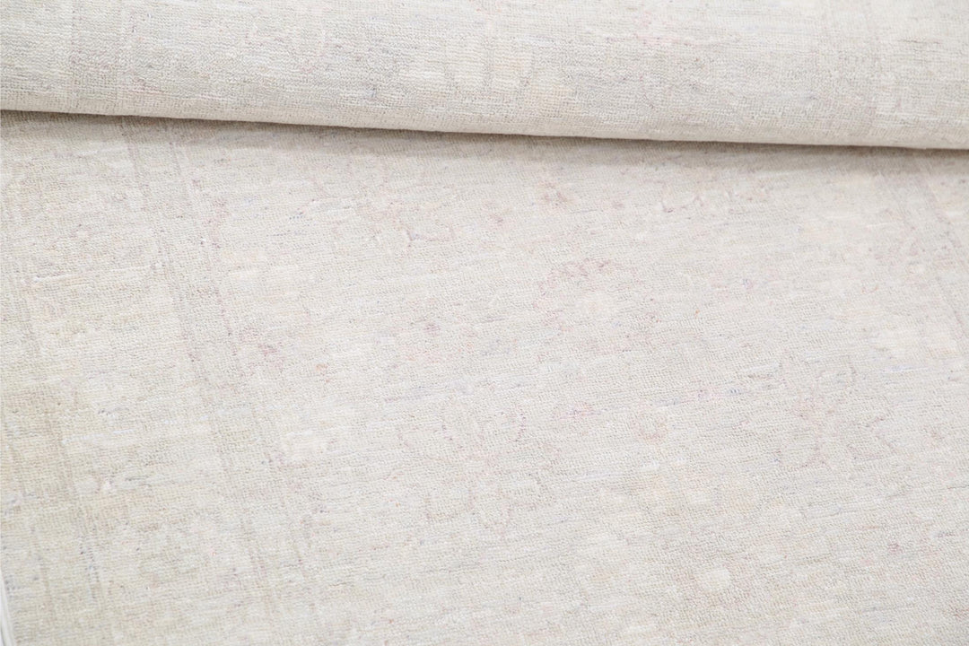 Serenity 2’ 10” x 10’ 0″ - No. AV34689 - ALRUG Rug Store