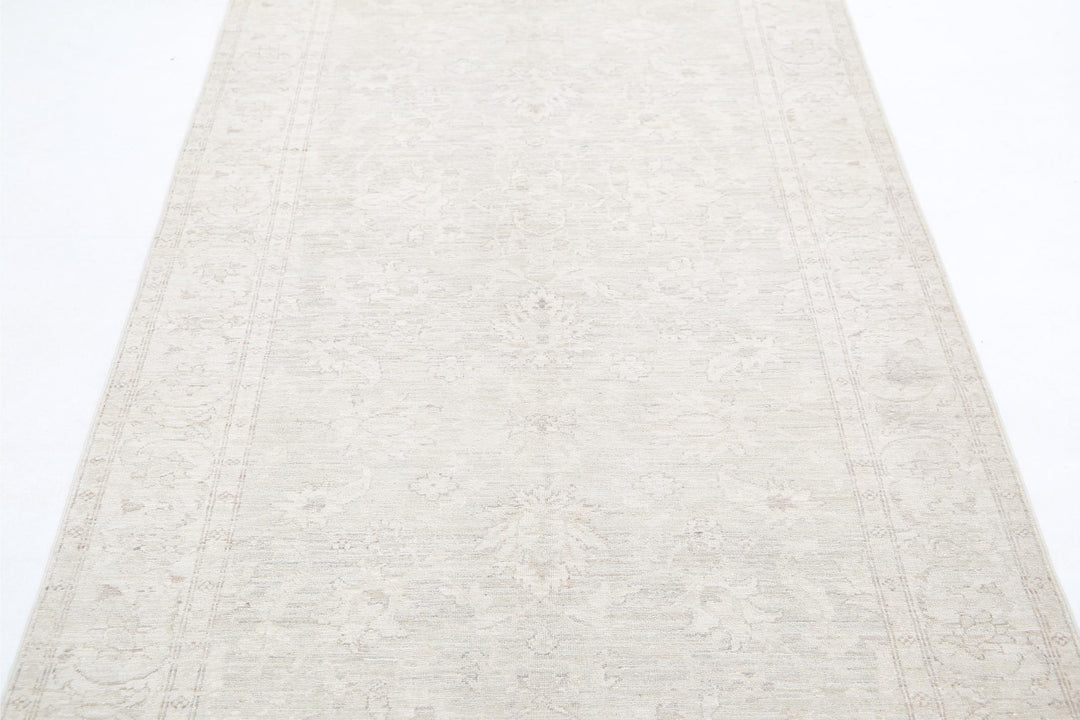 Serenity 3’ 9″ x 9’ 7″ - No. AV28242 - ALRUG Rug Store