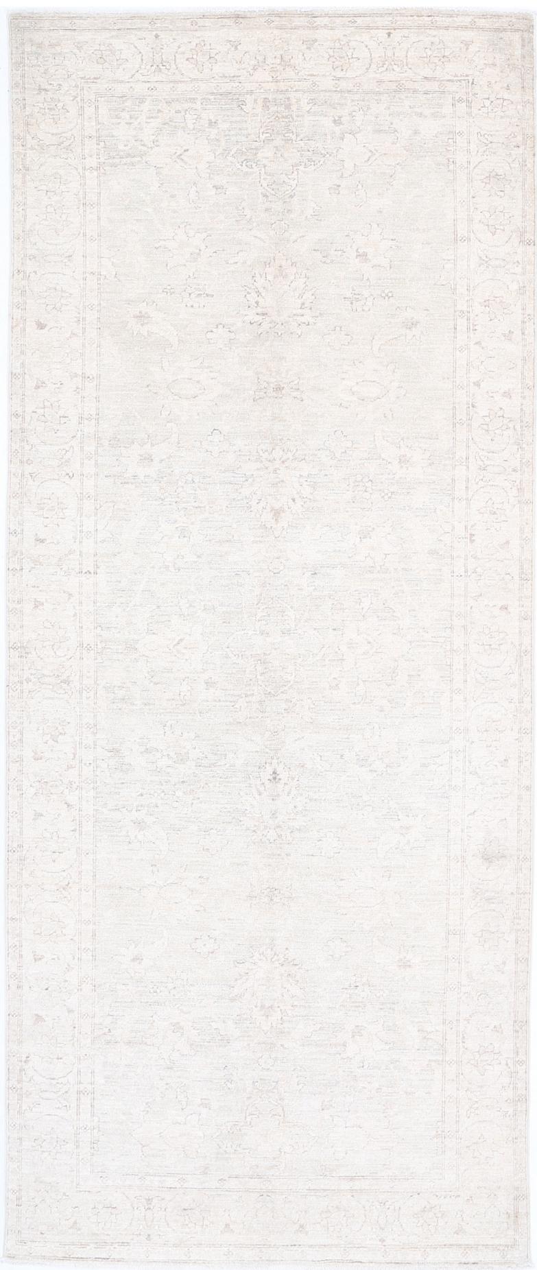 Serenity 3’ 9″ x 9’ 7″ - No. AV28242 - ALRUG Rug Store