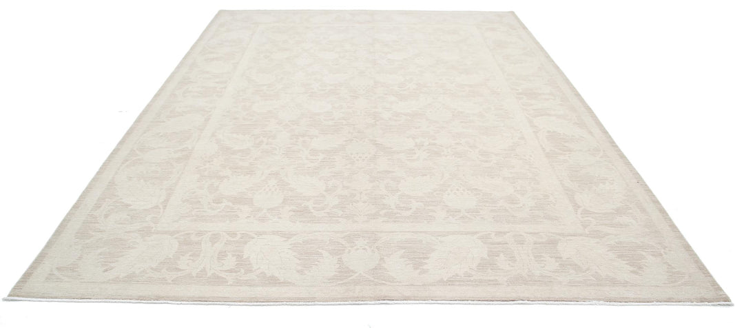 Serenity 9’ 0″ x 11’ 8″ - No. AV63320 - ALRUG Rug Store