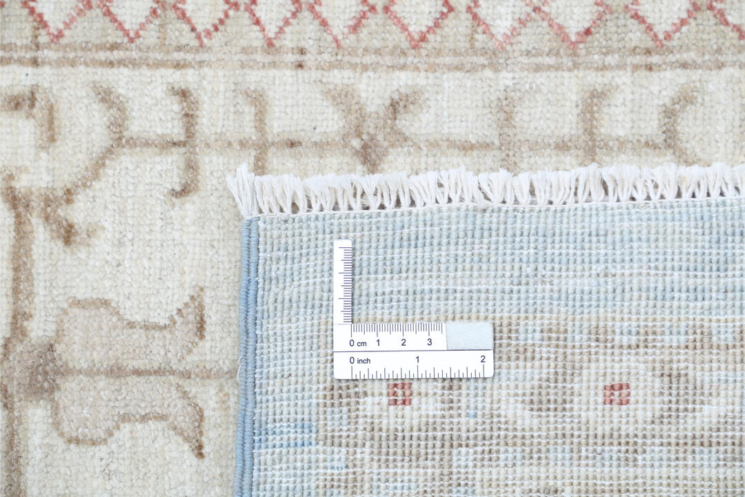 Serenity 9’ 10” x 13’ 0″ - No. AV94498 - ALRUG Rug Store