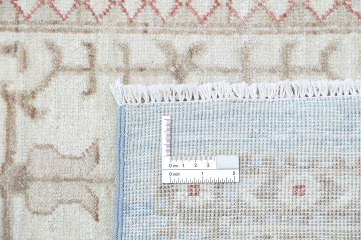 Serenity 9’ 10” x 13’ 0″ - No. AV94498 - ALRUG Rug Store