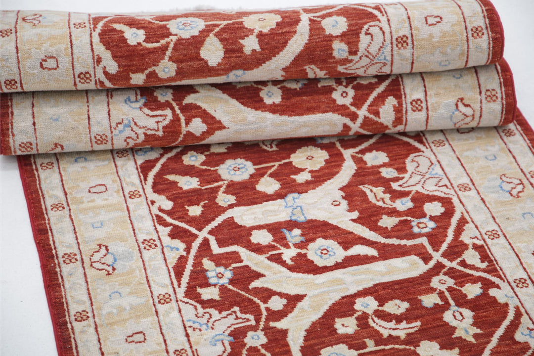 Ziegler 2’ 5″ x 10’ 0″ - No. AV70237 - ALRUG Rug Store