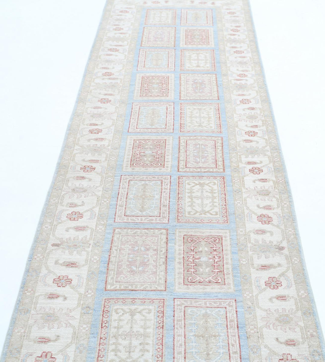 Serenity 2’ 9″ x 10’ 3″ - No. AV96661 - ALRUG Rug Store