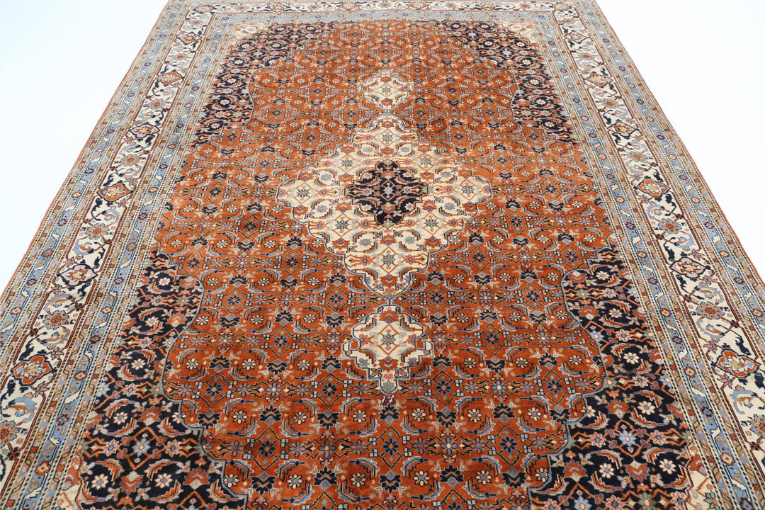 Bijar 7’ 6″ x 10’ 10” - No. AV13422 - ALRUG Rug Store