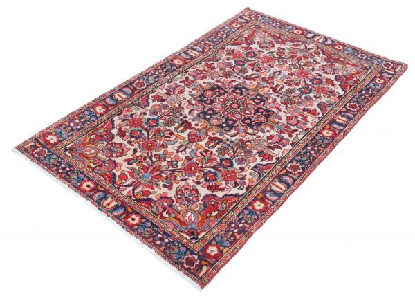 Hamadan 3’ 3″ x 5’ 6″ - No. AV33666